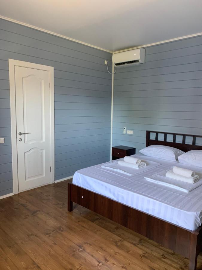 Hotel Акватика Pizunda Esterno foto